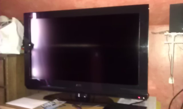 AOC 32 inch Kitchen TV