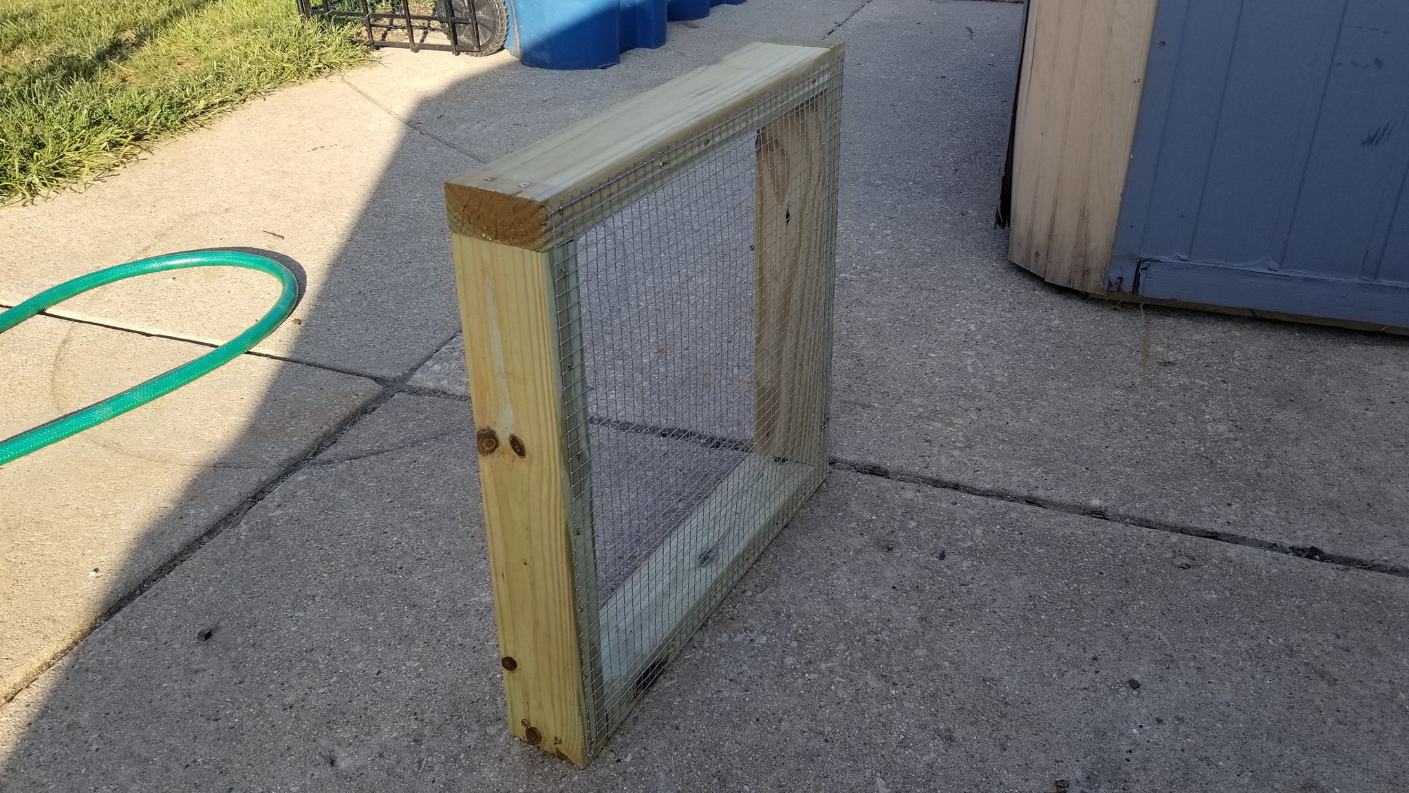 Homemade dirt and rock sifter