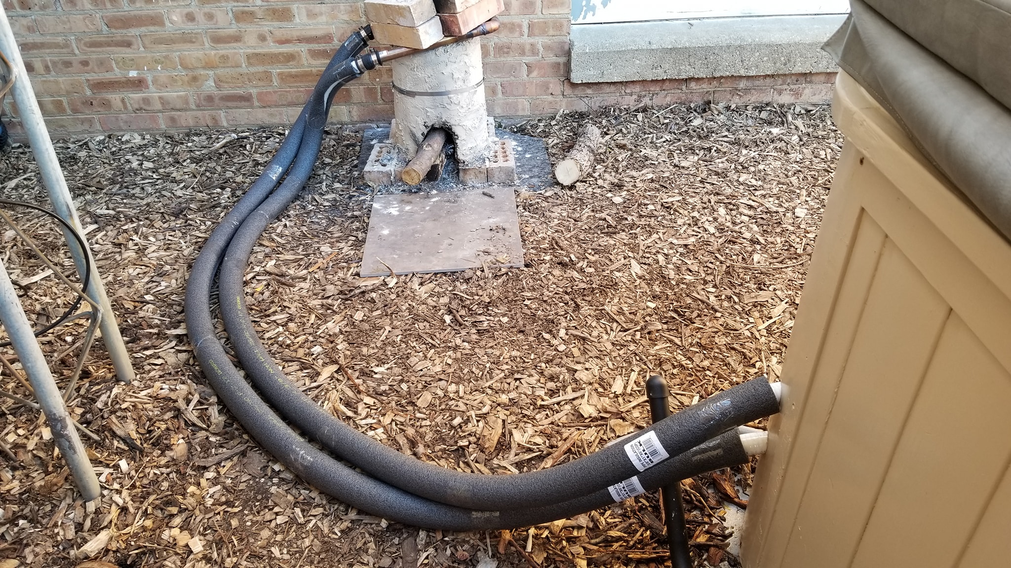 Insulated lines between the rocket heater and hot tub